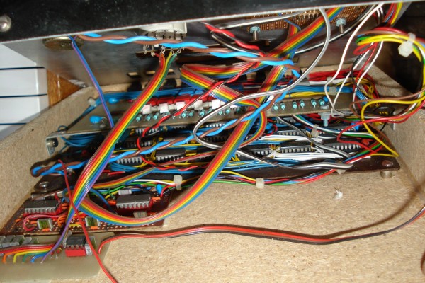 Sequencer insides 2.jpg